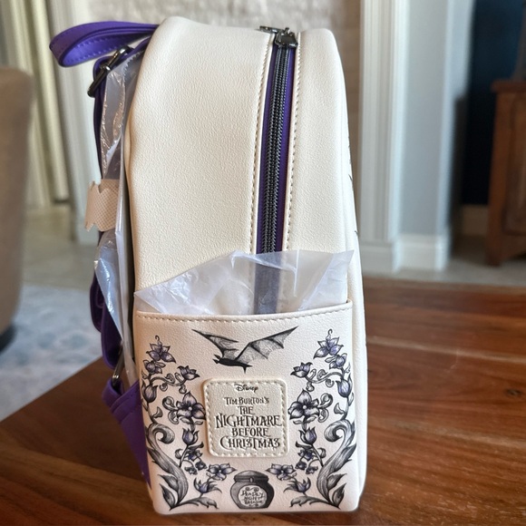 Loungefly Disney Cream and Black Nightmare Before Christmas Backpack and Wallet - Picture 3 of 16